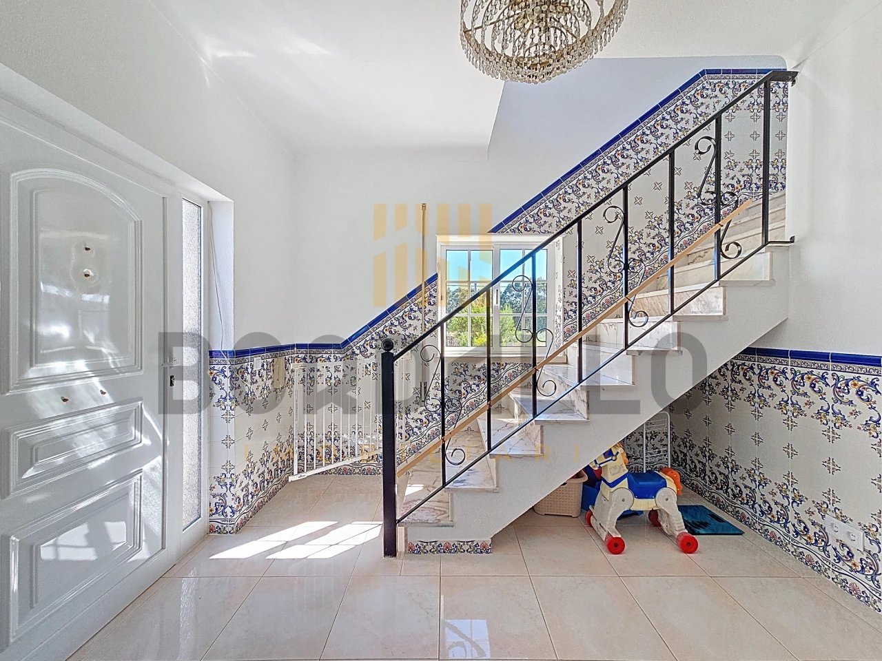 IDbacaabfjpgIFBaIwIalktLTybfSNzu