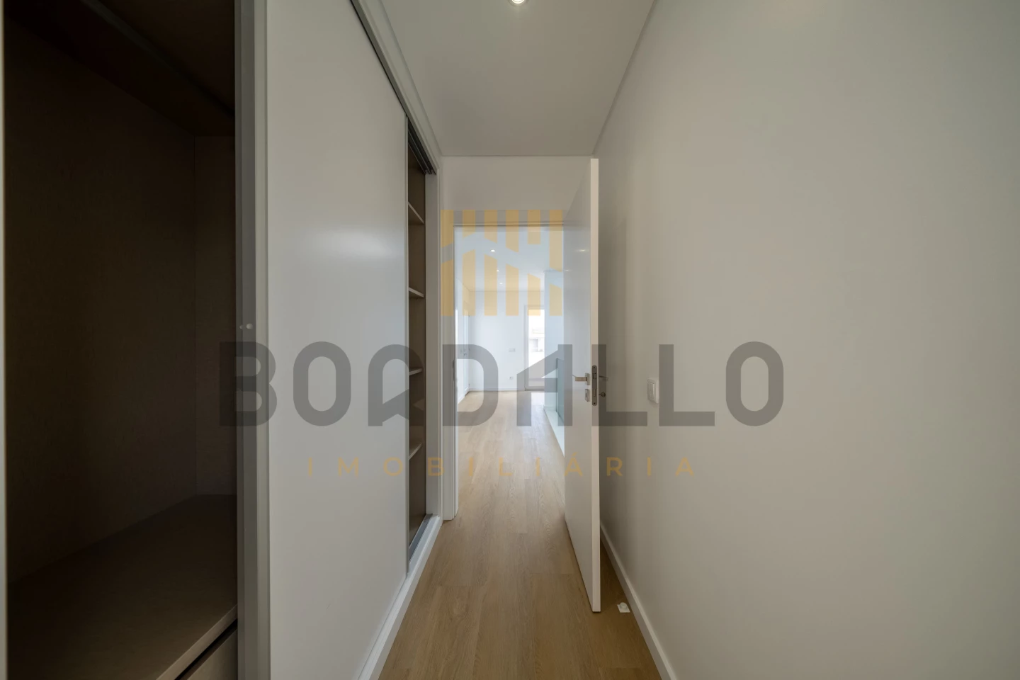 IDebcaebdjpgFEdPLXKPjMAbYvjLpaki