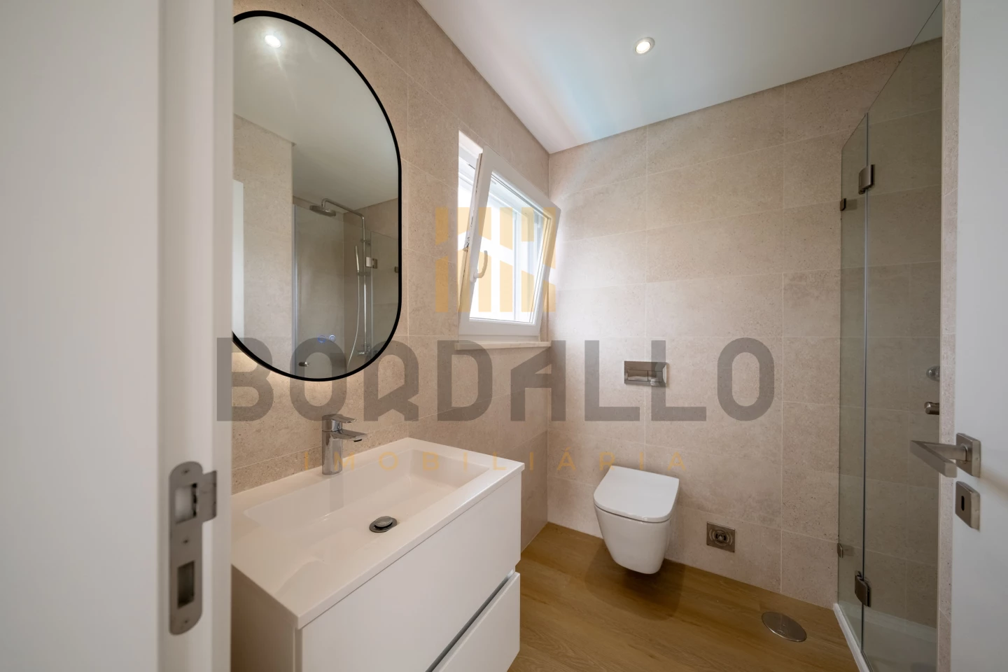 IDebcaebdjpgOtVDYPyOhGlwqOQpenwx