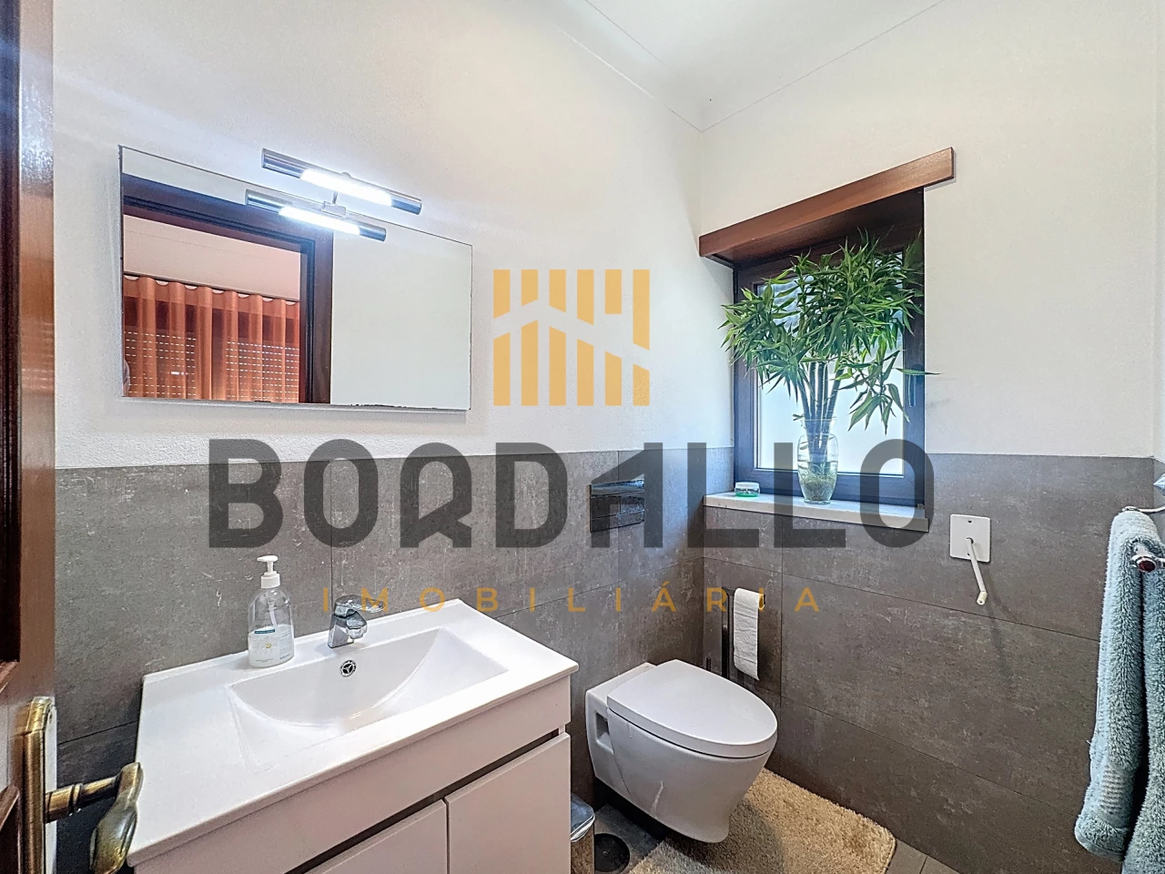 IDfaajpglGXOfSSbIcDhmuvzEmiSBLhA