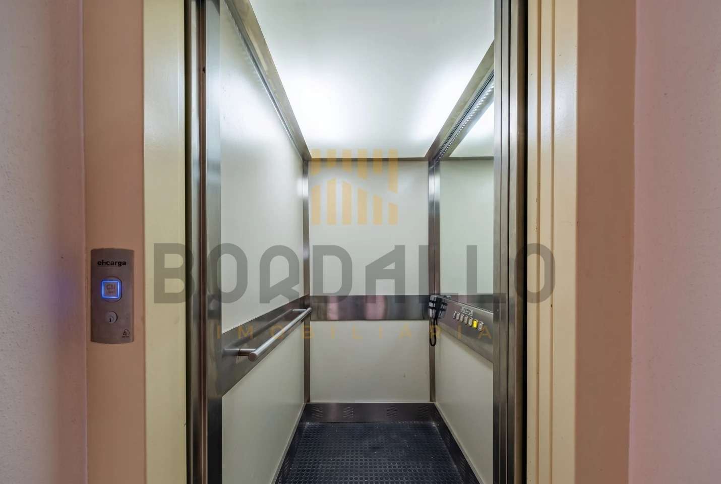 ID21b4ce01-0000-0500-0000-0000199b9769.jpg